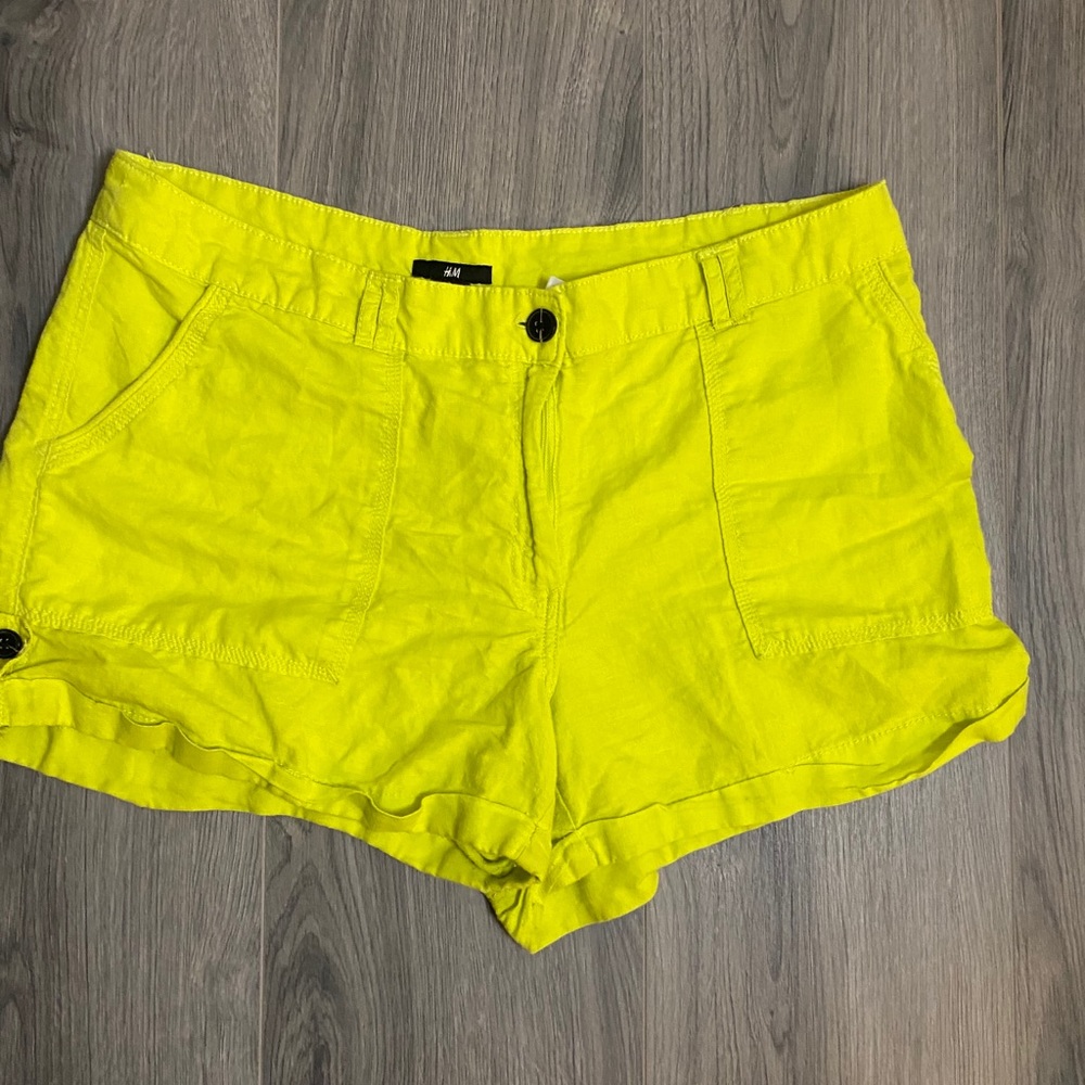 NEON SHORTS